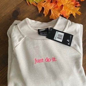 Nike (Womens) Sweatshirt